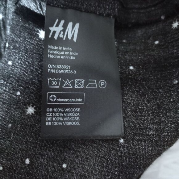 H&M BLACK TOP W/WHITE STARS SZ.4 EUC - Picture 8 of 9